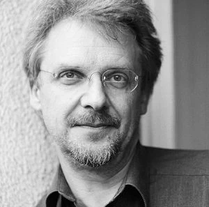 dieter-beckhusen-portrait-photo-international-w dieter-beckhusen-portrait-photo-international