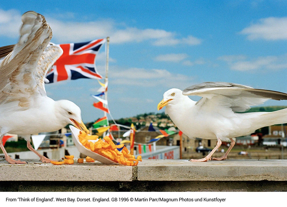 Martin-Parr-ThinkofEngland-Dorset-Kunstfoyer-MagnumPhotos